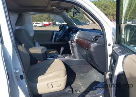 2016 Toyota 4Runner Limited from USA, damaged, VIN JTEZU5JR0G5141472